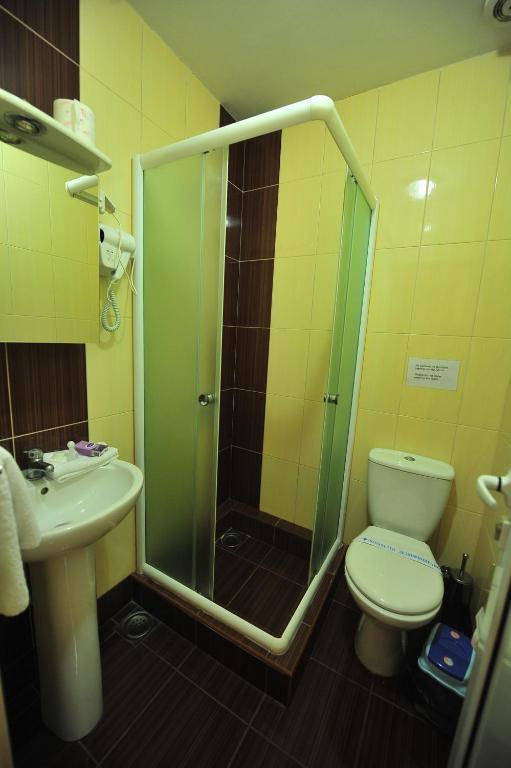 Motel Livija Petrovec Экстерьер фото