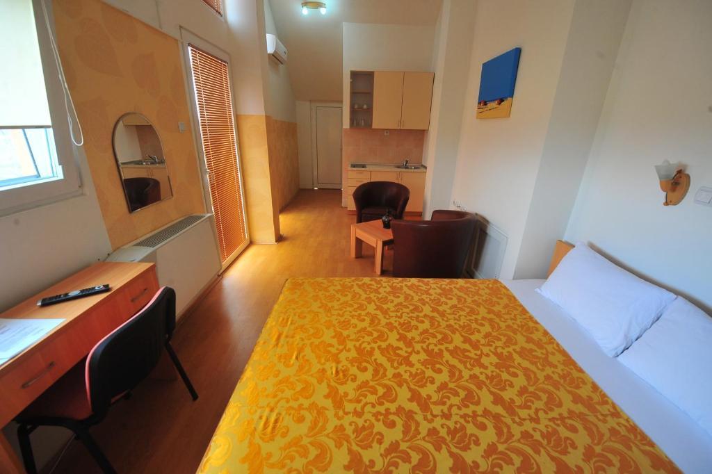 Motel Livija Petrovec Номер фото